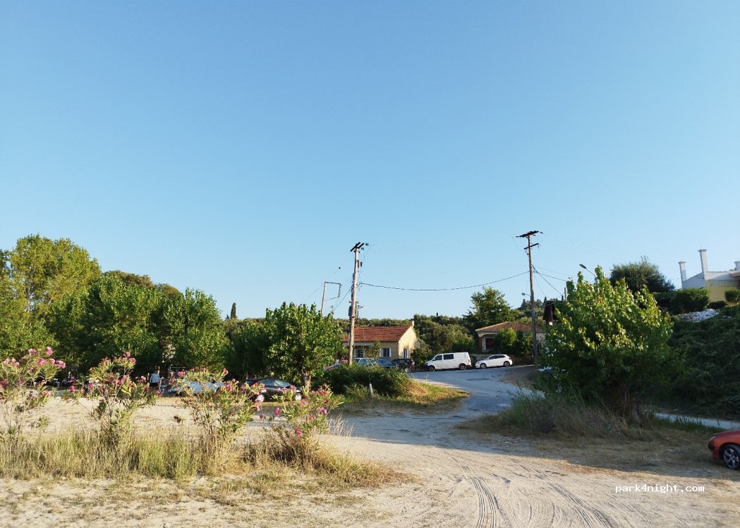 (490 81) Astrakeri - Unnamed Road — foto 4