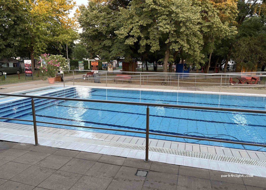 Camping Thermal Kiskoros — foto 5