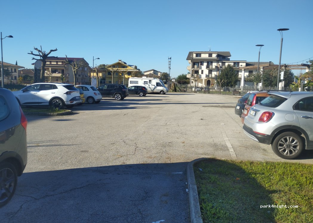 (81042) Riardo - Via Giuseppe Giusti, 23 — foto