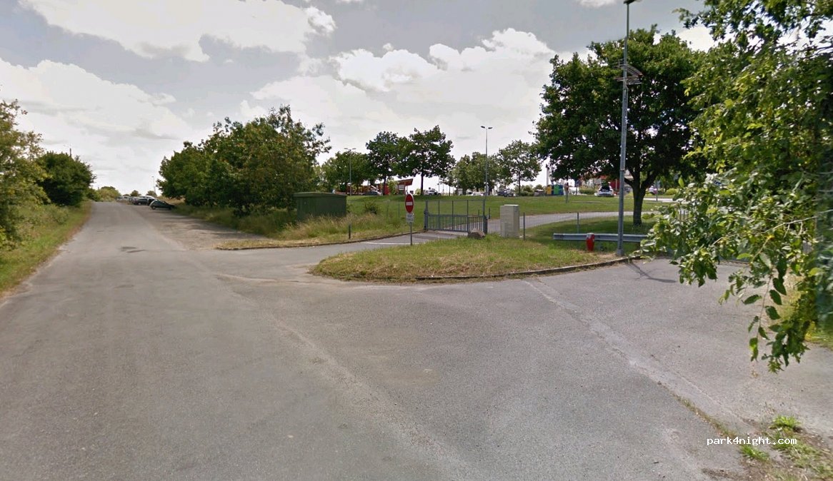 (03170) Doyet - L'Arverne — foto