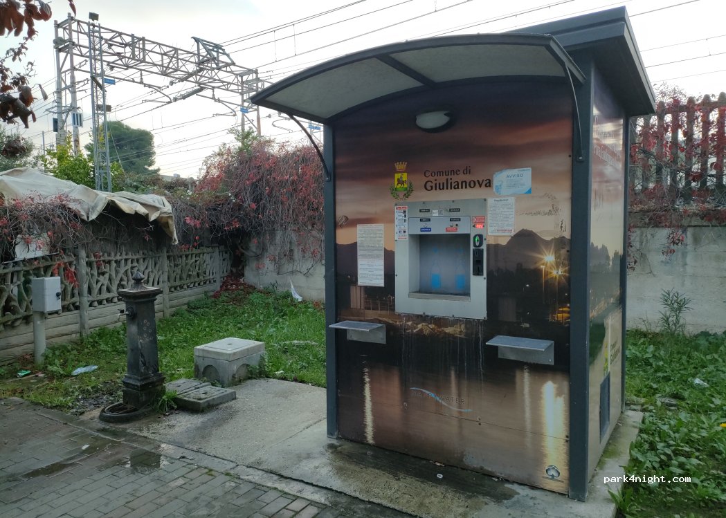 (64021) Giulianova - Via dell'Annunziata — foto