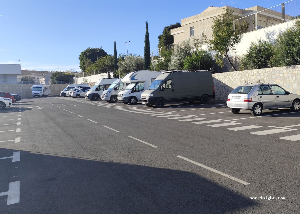 (03590) Altea - plaça dels Esports — foto 2