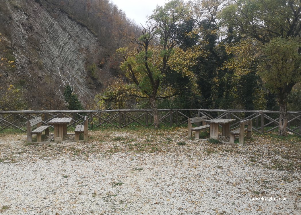 (06043) Cascia - Strada Regionale 320dir di Cascia — foto 2