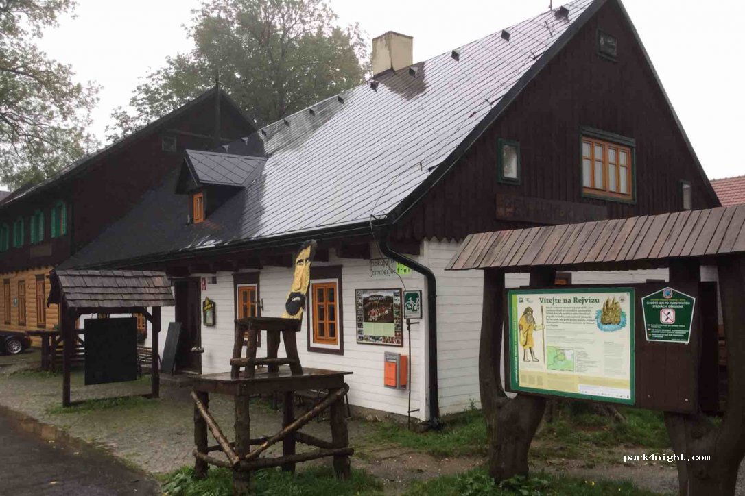 (793 76) Zlaté Hory - 453 — foto 2