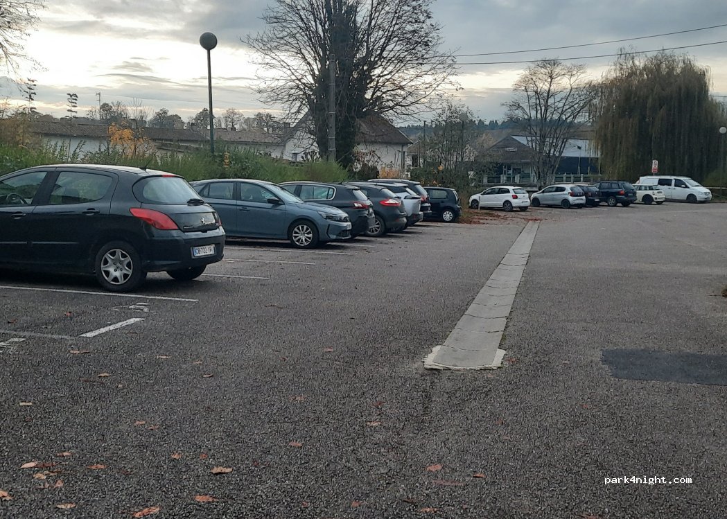 (51800) Sainte-Menehould - Rue des Prés — foto