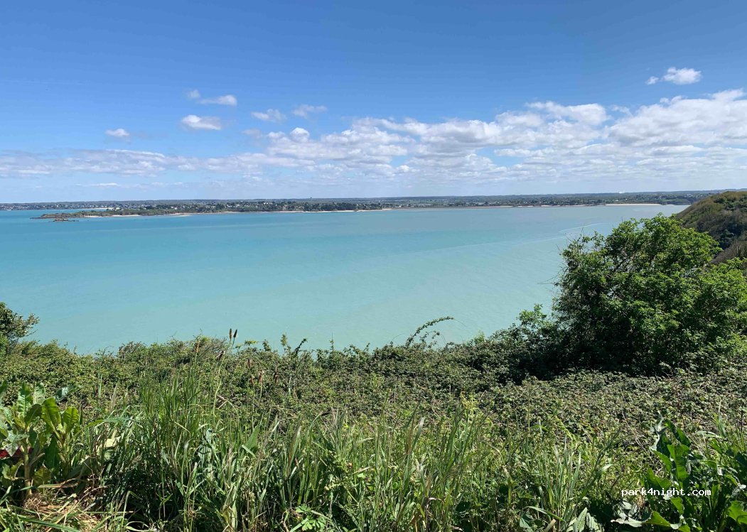 (22380) Saint-Cast-le-Guildo - Rue de la Pointe du Bay — foto 4