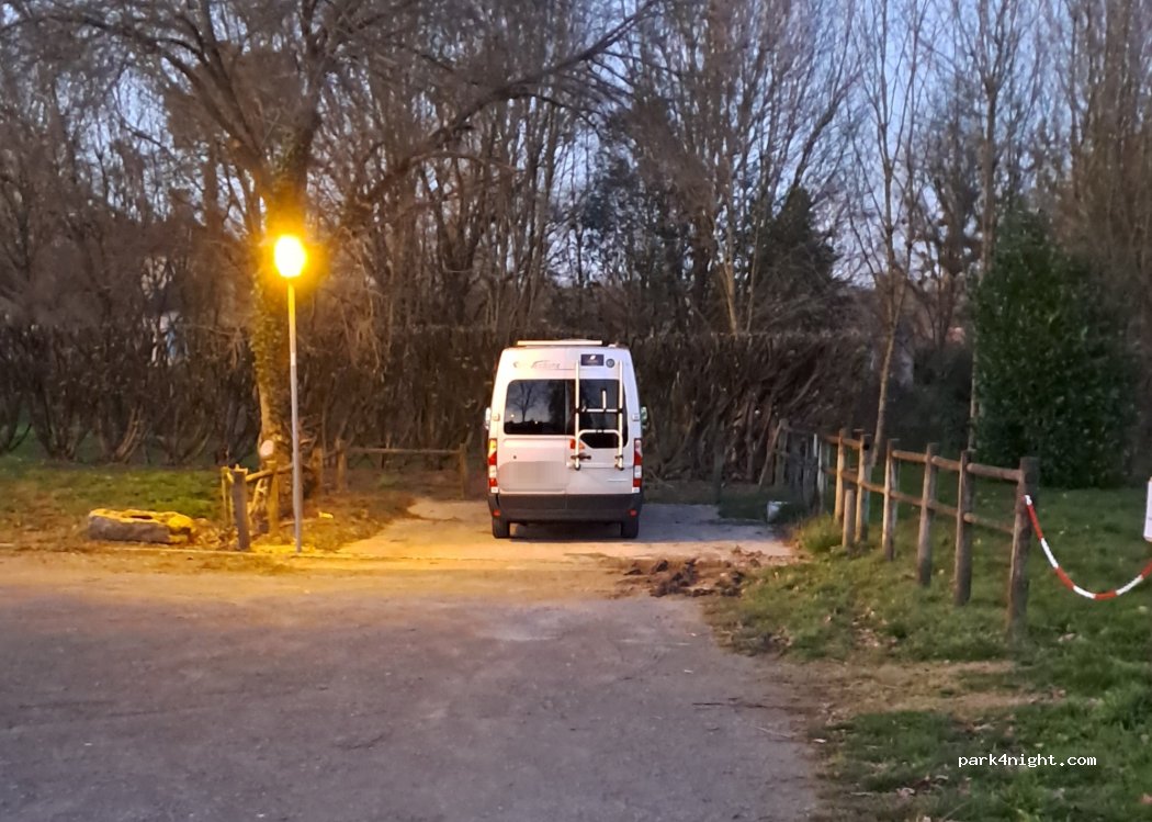 Aire de camping-car Foussais-Payré — foto 4