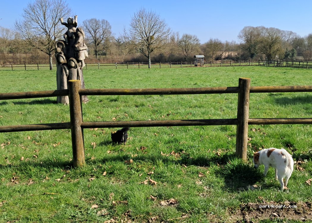 Aire de camping-car Foussais-Payré — foto 5