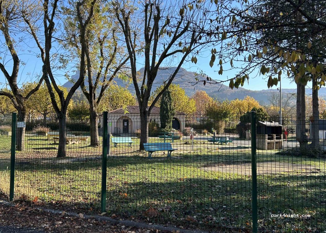 (04200) Sisteron - Chemin des Prés Hauts — foto 2