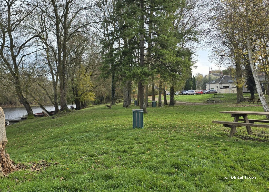 (49400) Saumur - Rue Léopold Palustre — foto 2