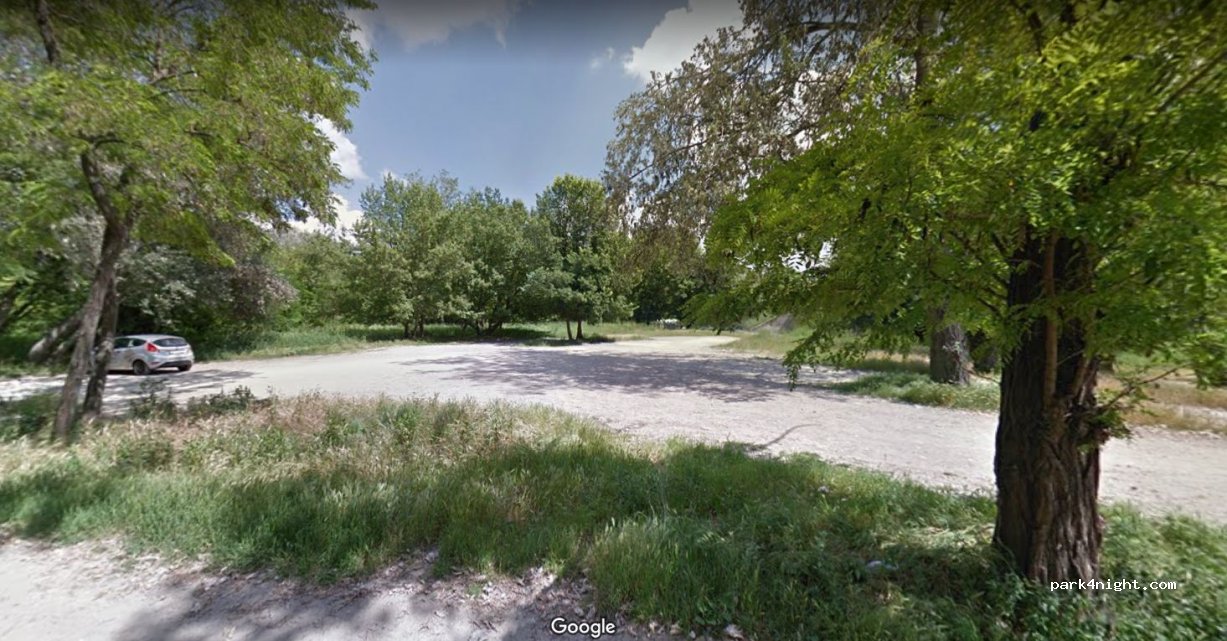 (1044) Budapest - 8 Zsilip utca — foto