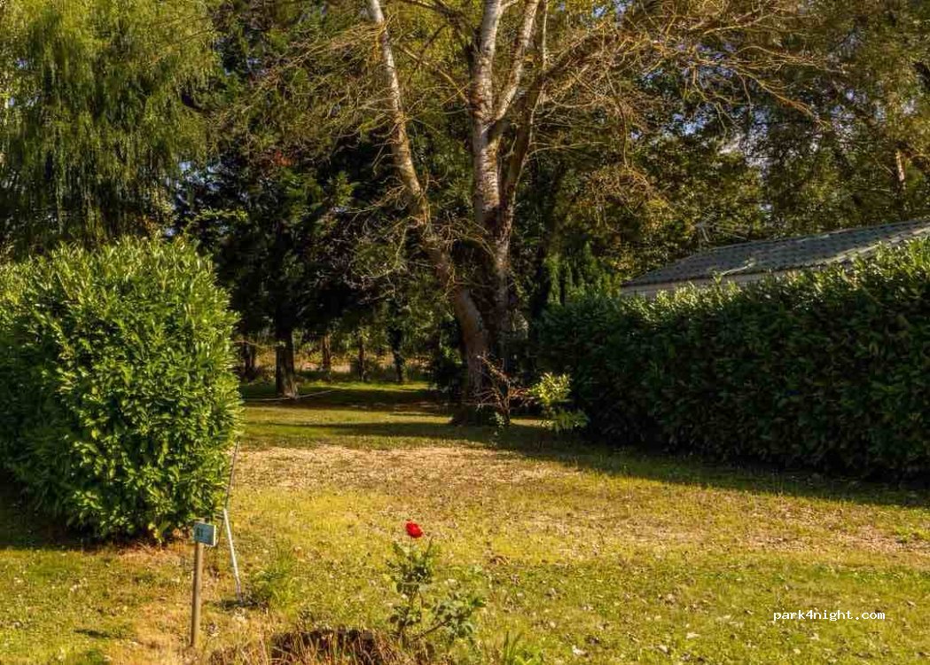 Camping l'Oasis des Dombes — foto 3