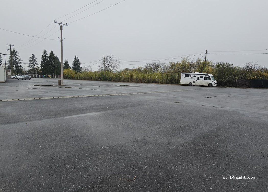 (137135) Corbii Mari - Strada Răsăritului — foto