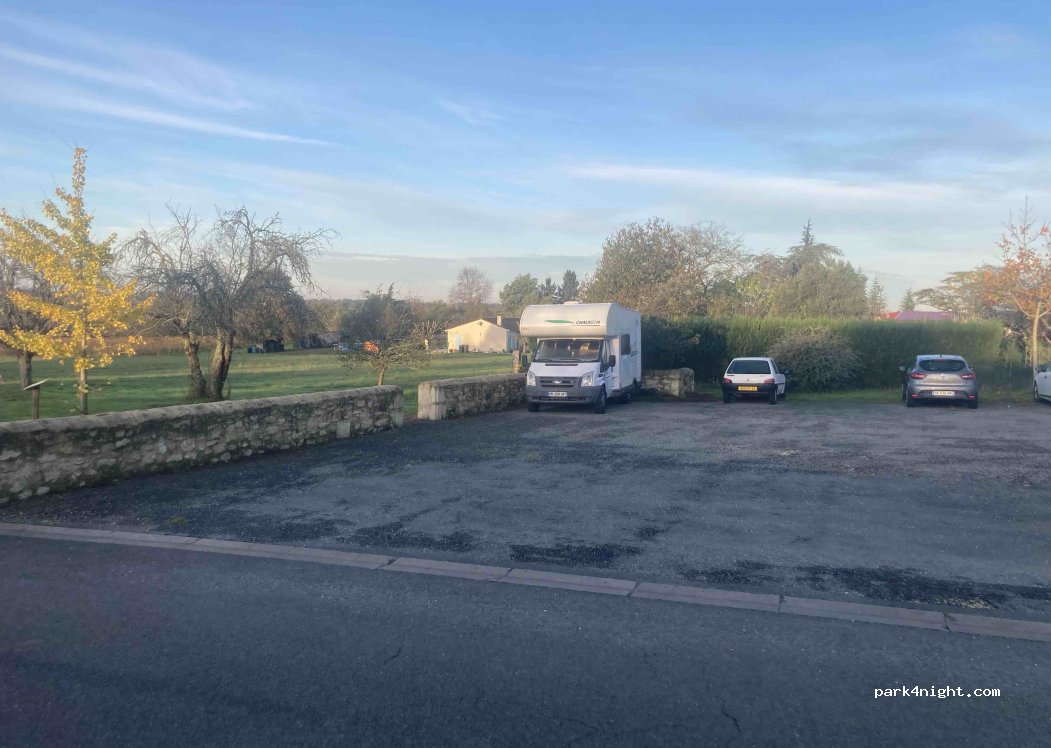 (33790) Pellegrue - Rue du Champ d'Eymet — foto 2