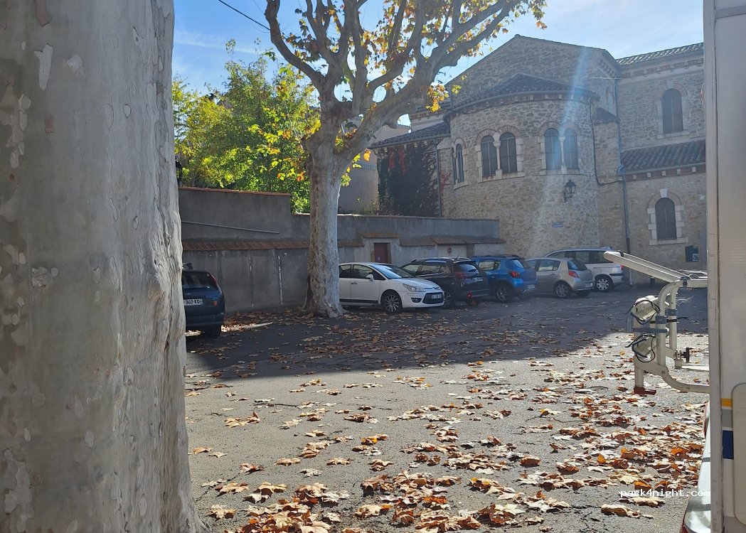 (11300) Limoux - Rue Notre-Dame du Rosaire — foto