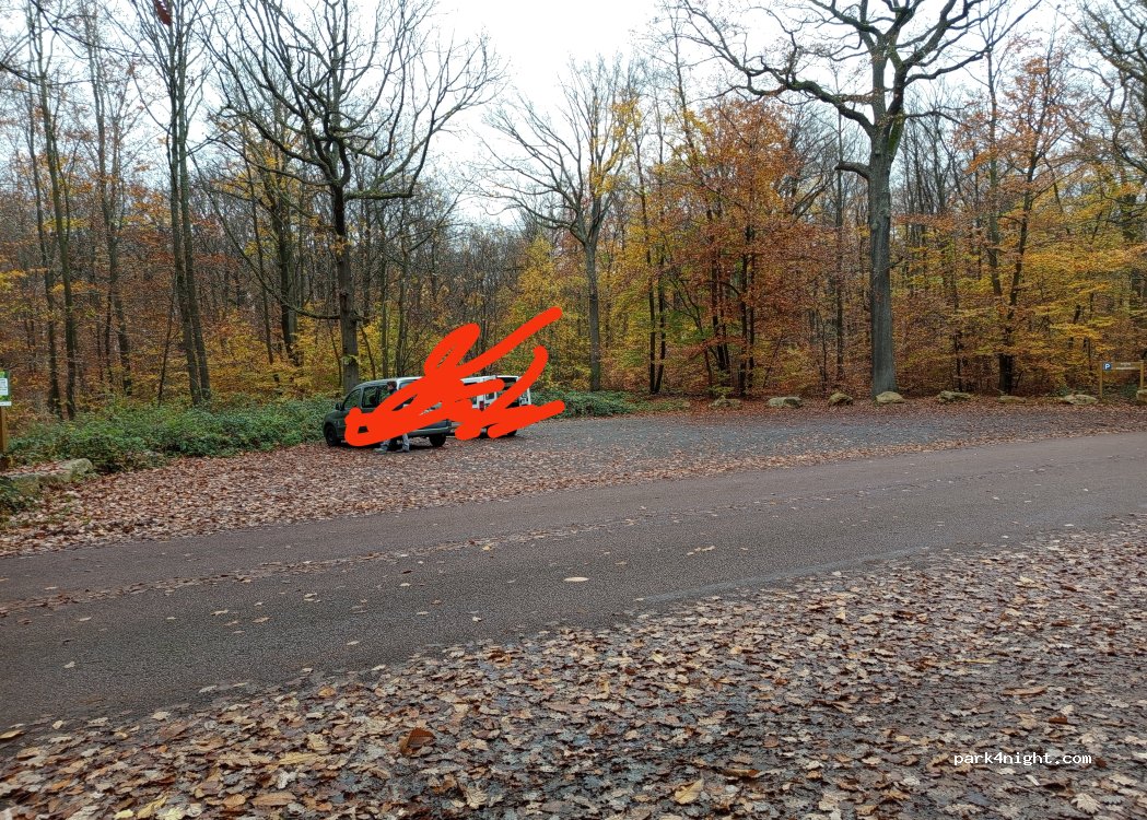 (92430) Marnes-la-Coquette - Allée Cavalière de Jardy — foto 3