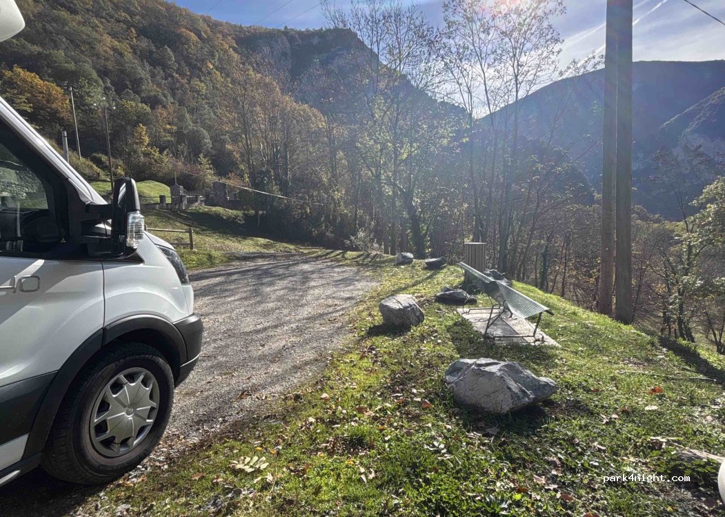 (09400) Ussat - Route du Col d'Ussat — foto