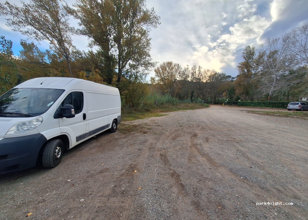(08640) Olesa de Montserrat - Unnamed Road — foto