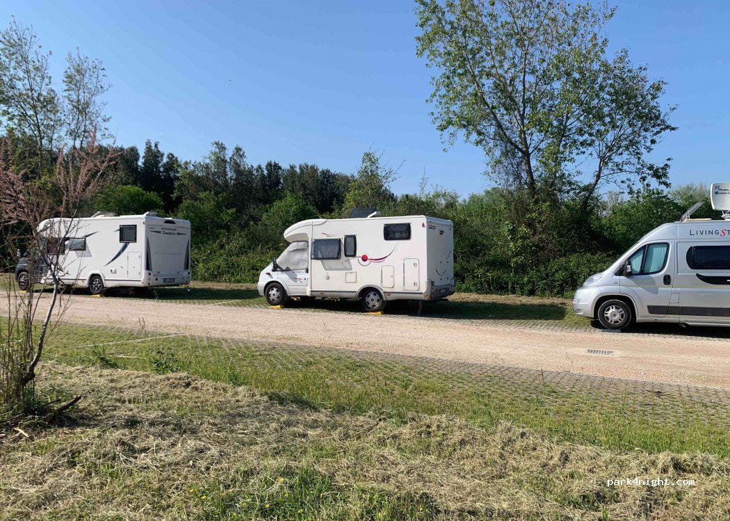 (45010) Rosolina - 3 Via Foci Adige — foto