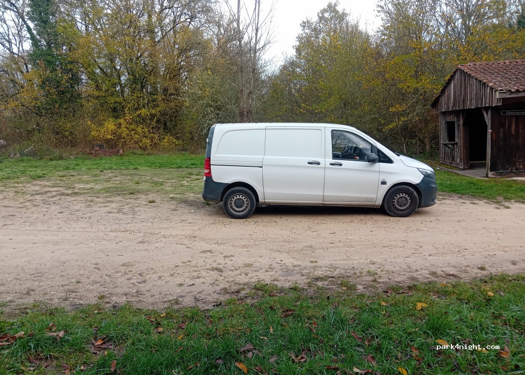 (24420) Antonne-et-Trigonant - Impasse de Chauveyrou — foto 2