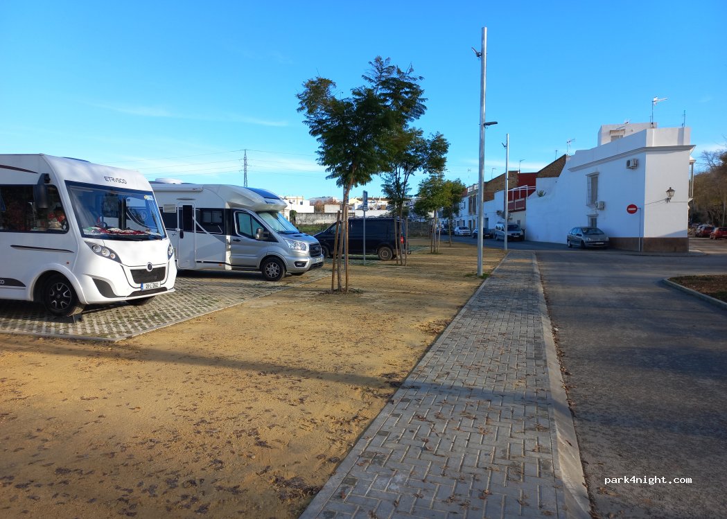 Área de Autocaravanas de Carmona — foto 5