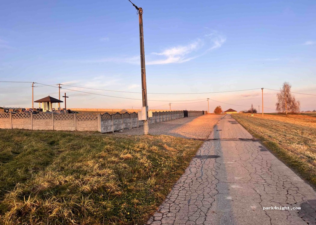 (32-045) Sąspów - Unnamed Road — foto