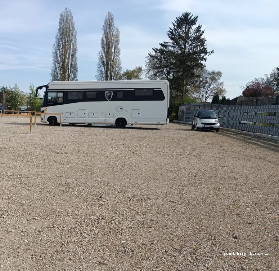 A1 Stellplatz Bremen Süd - 24h - ruhig & sicher -Outlet fußläufig — foto 5