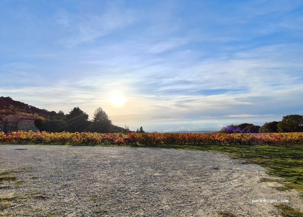 (26770) Rousset-les-Vignes - D 620 — foto 3