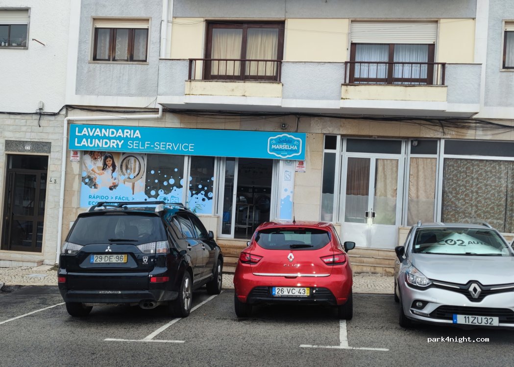 (2450-264) Nazaré - Rua das Traineiras — foto