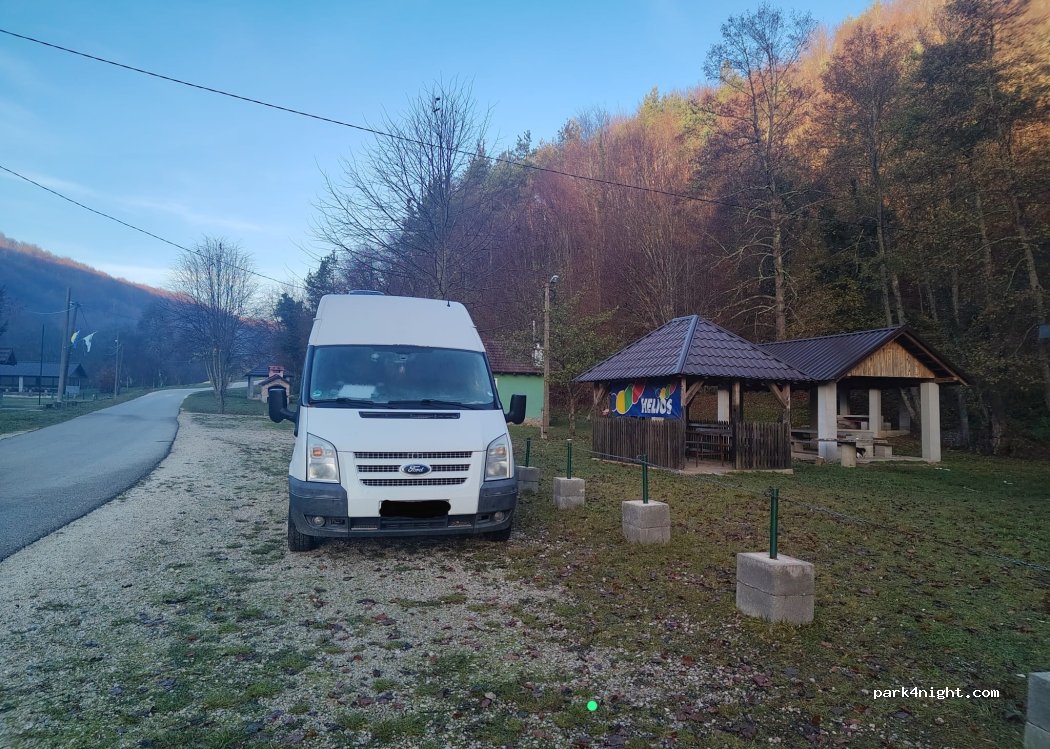 () Suhača - Unnamed Road — foto