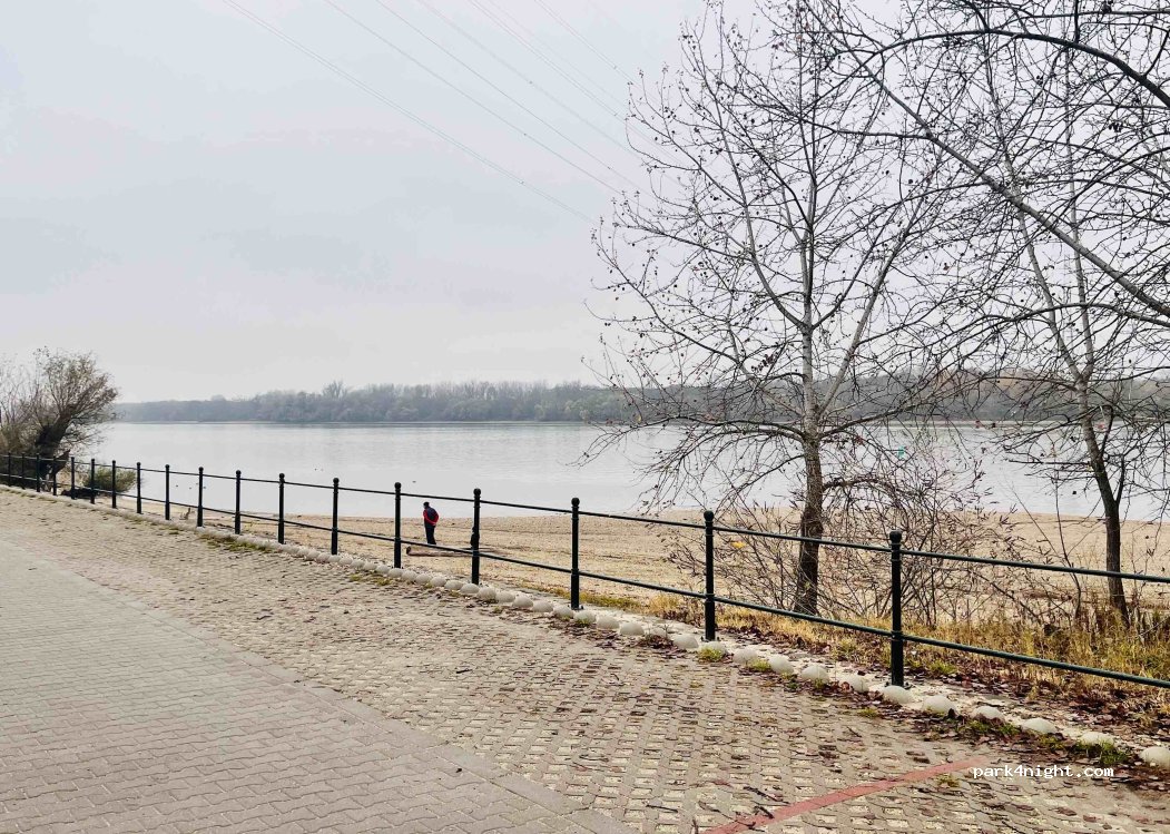 (2120) Dunakeszi - Duna sor — foto 2