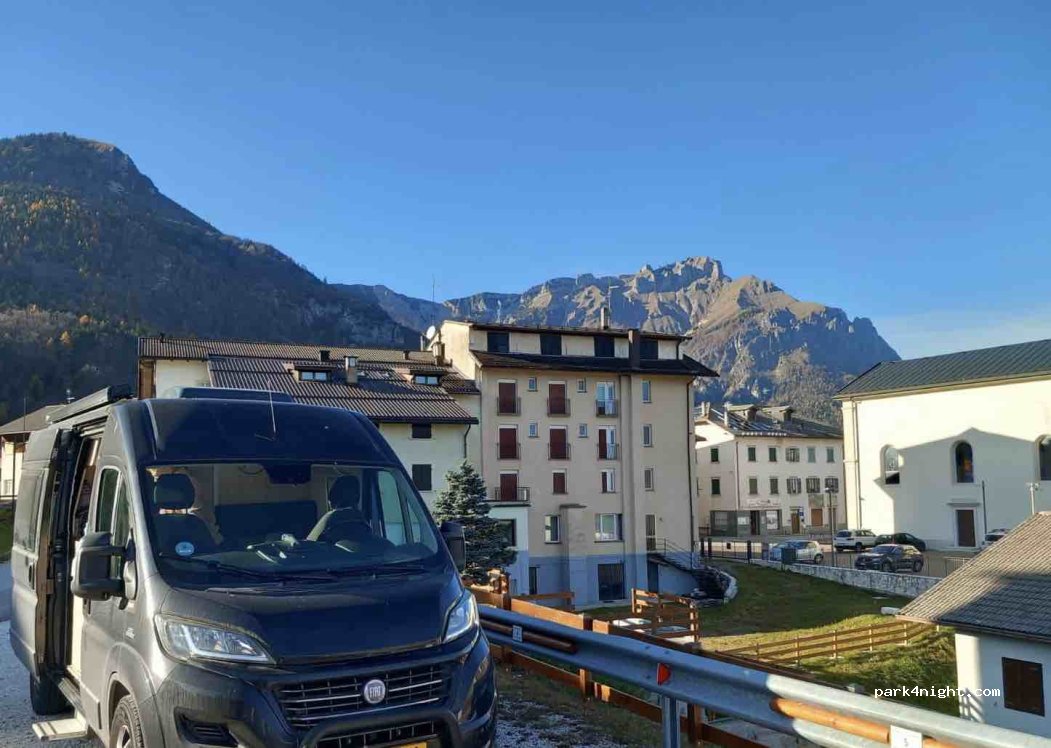 (38046) Folgaria - Via Vittorio Alfieri — foto 3