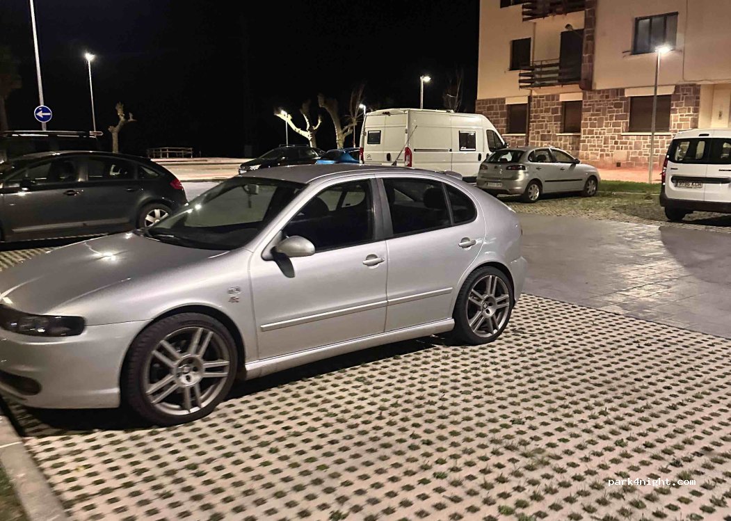 (31720) Baztan - Martin Urrutia etorbidea / Avenida Martín Urrutia — foto 2