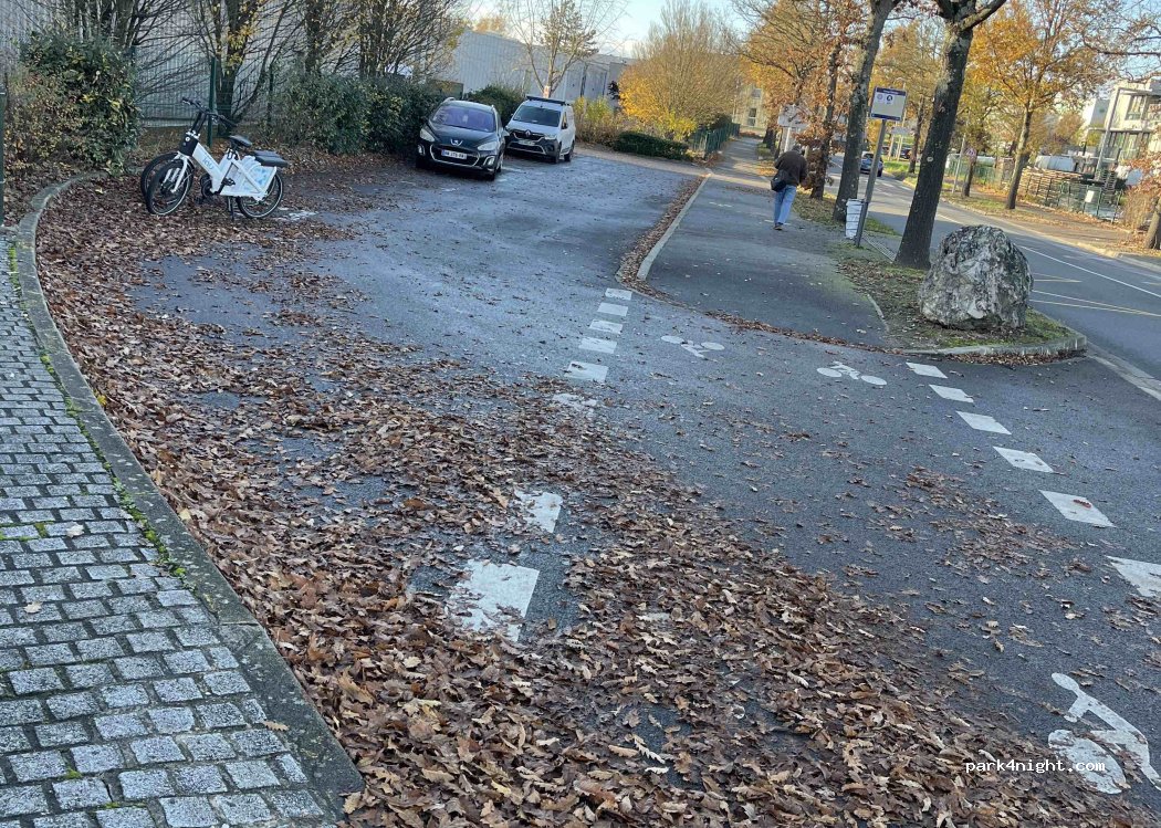 (45000) Orléans - Rue Gustave Eiffel — foto