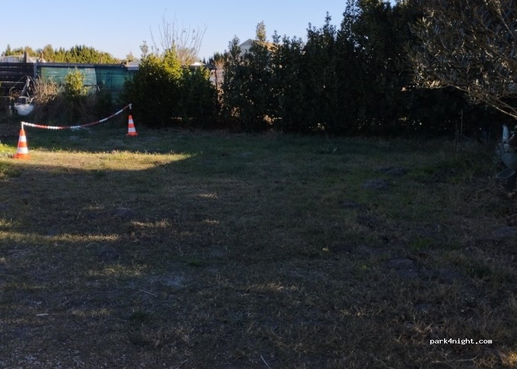 (30220) Aigues-Mortes - Chemin bas de Peccais — foto 4