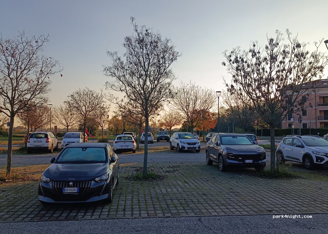 (35036) Montegrotto Terme - Via Oriana Fallaci — foto