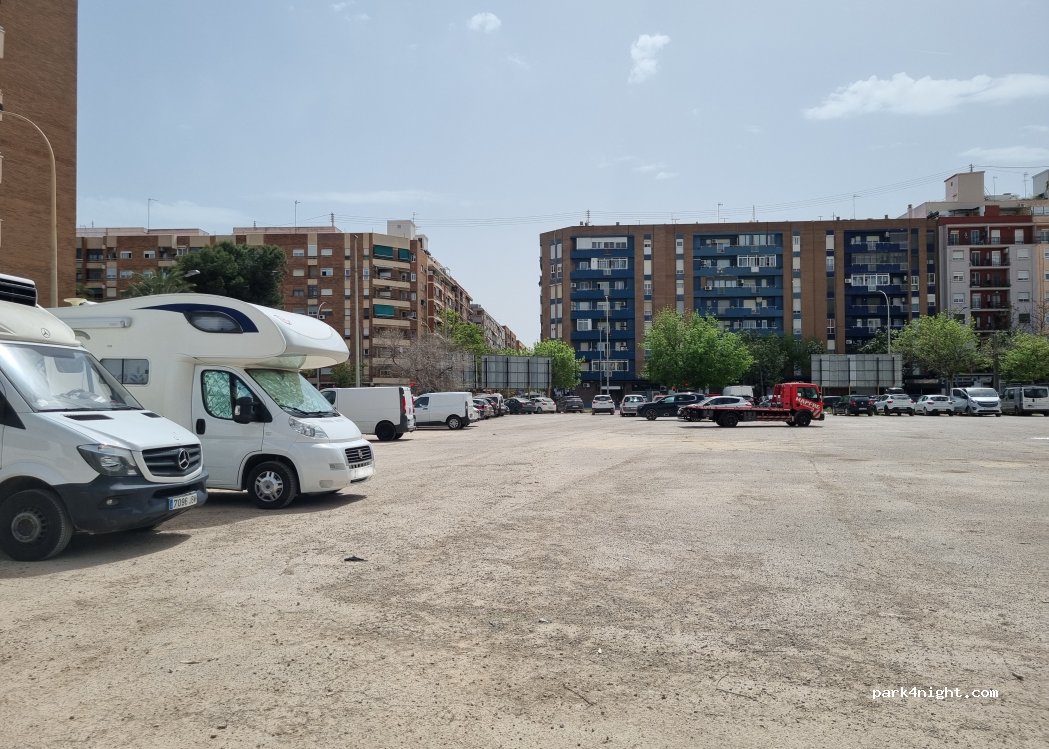 (46014) Valencia - Carrer de Tres Forques — foto