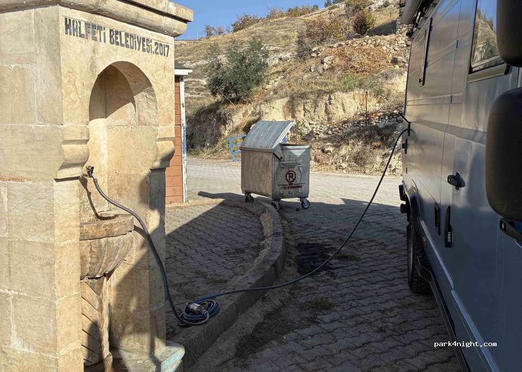 (63950) Halfeti - Unnamed Road — foto 2