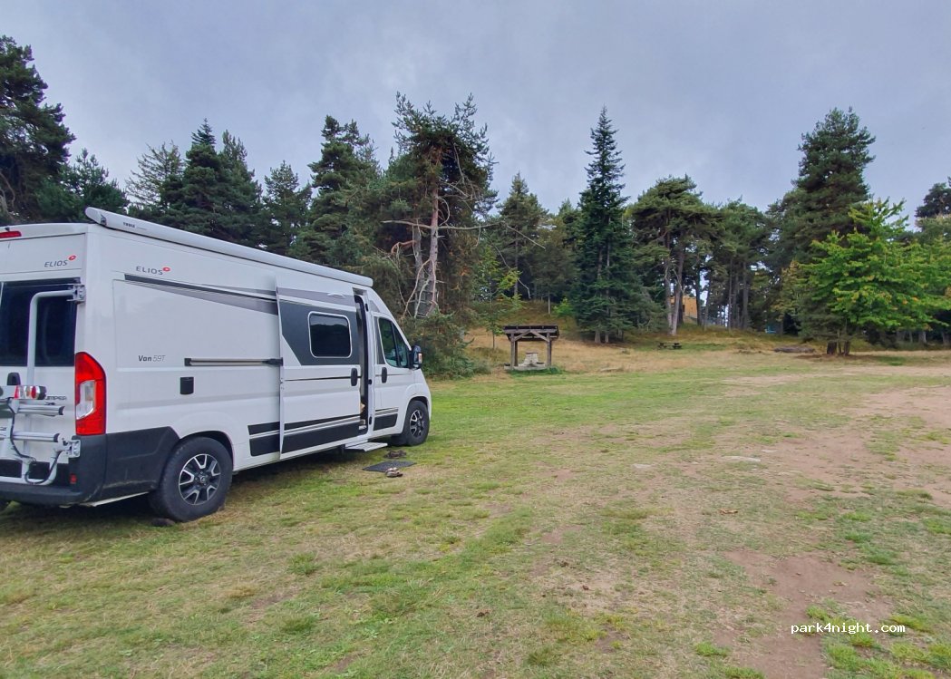 (06440) Lucéram - Chemin du Camp Romain — foto 2