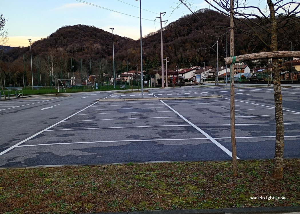(33090) Castelnovo del Friuli - Strada Provinciale 22 della Val Cosa — foto 2