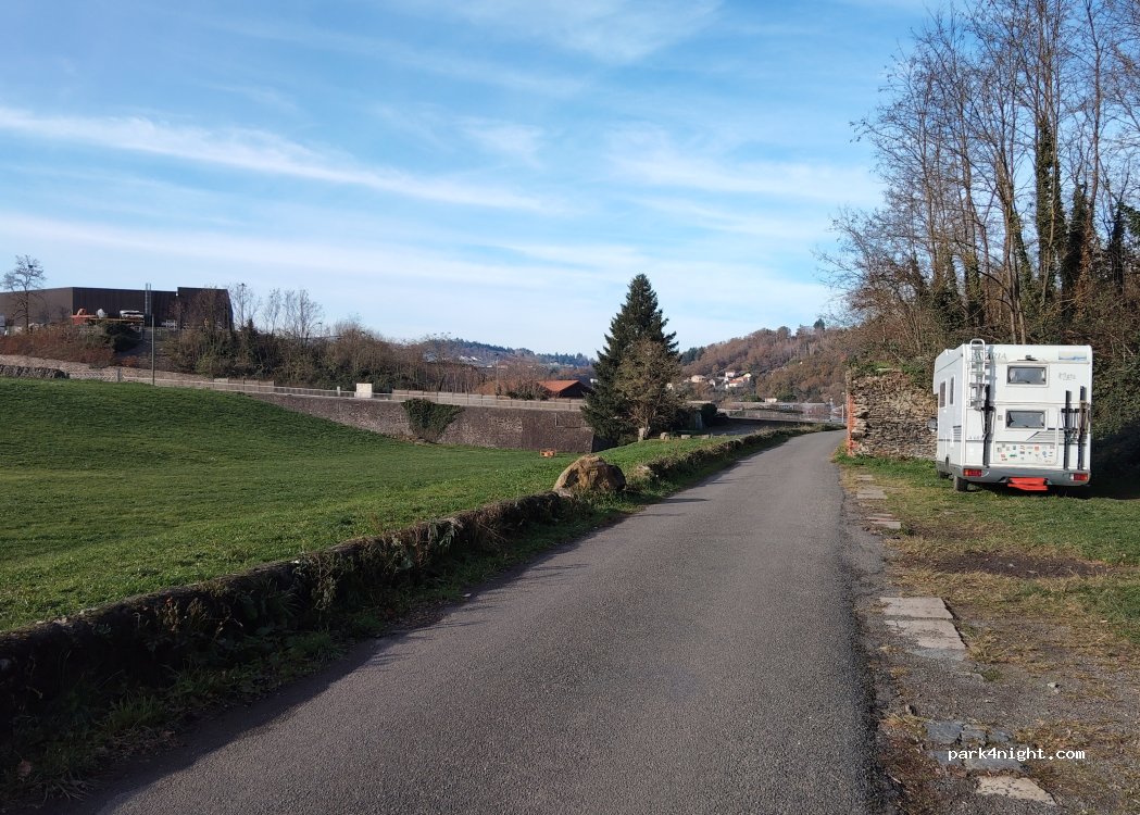 (12300) Decazeville - Route de Lacaze — foto