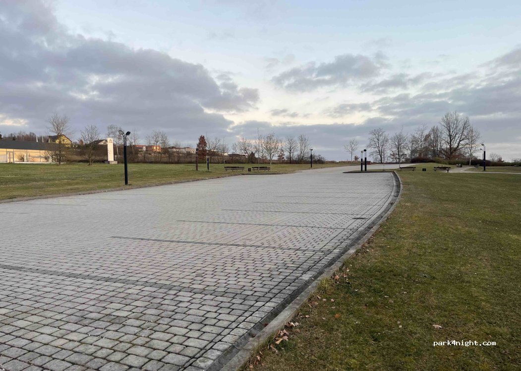 (390 05) Tábor - Unnamed Road — foto 3
