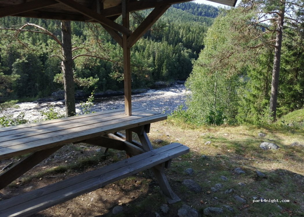 (680 65) Bâtstad -  Finnskogavägen — foto 4