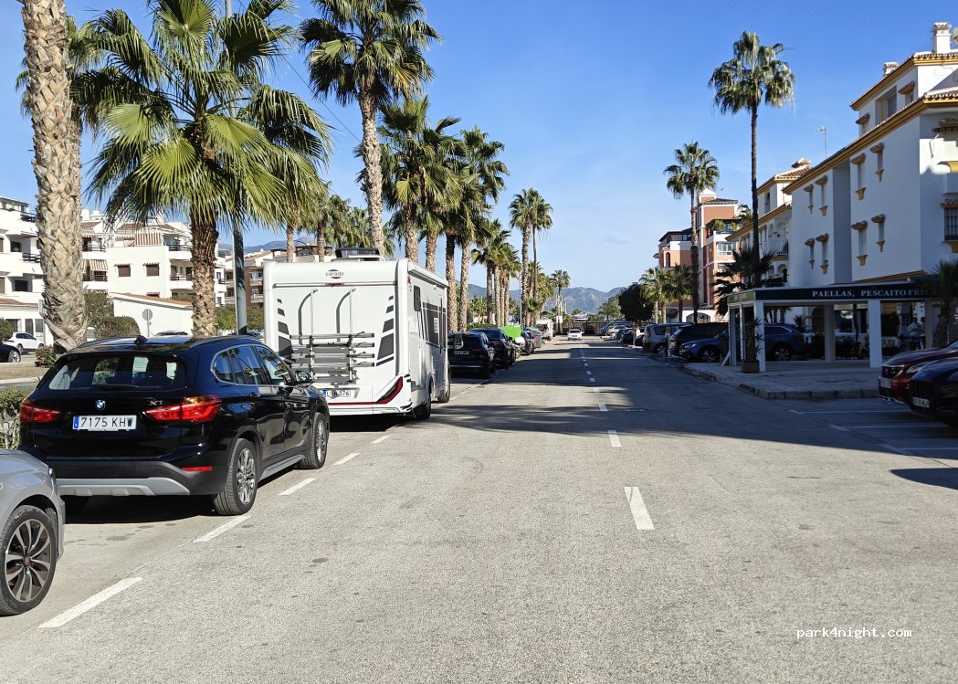 (29793) Torrox - Avenida El Peñoncillo — foto
