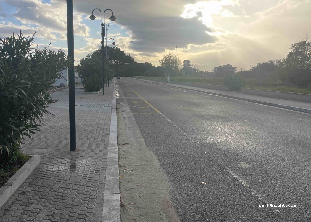 (89044) Sant'Ilario dello Ionio - Unnamed Road — foto