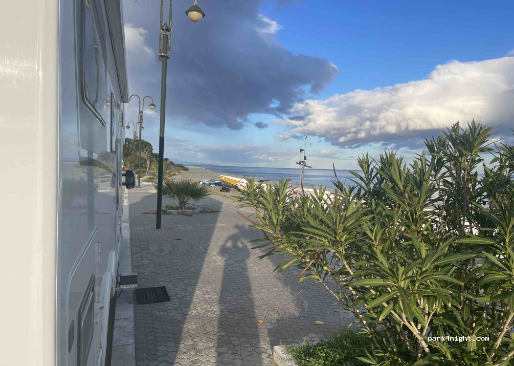 (89044) Sant'Ilario dello Ionio - Unnamed Road — foto 2