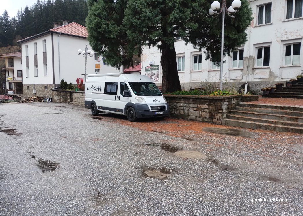 (4825) Trigrad - Unnamed Road — foto