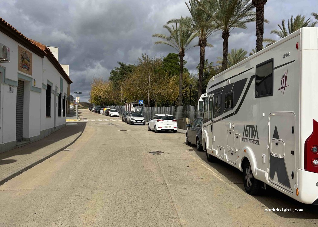 () Trigueros - Calle Goya — foto 2