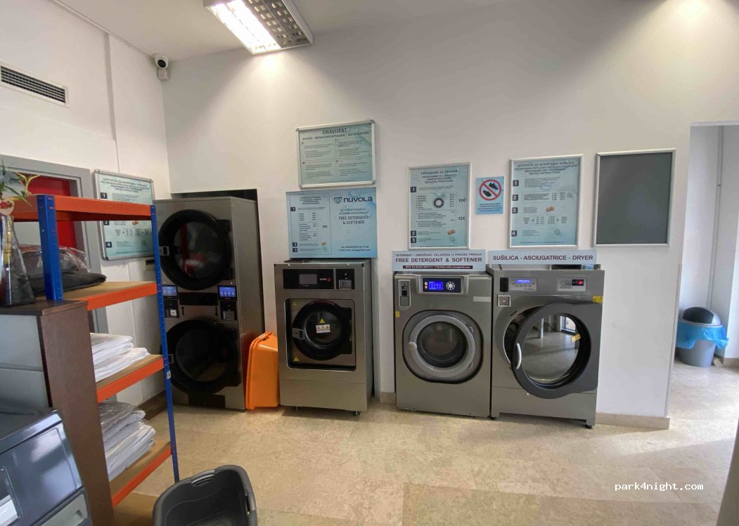 (NOVIGRAD) Novigrad - Ulica Paule pl. Preradović — foto 2