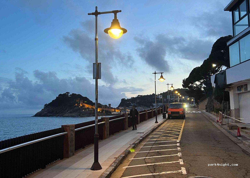 (17320) Tossa de Mar - Avinguda de Sant Raimon de Penyafort — foto 2